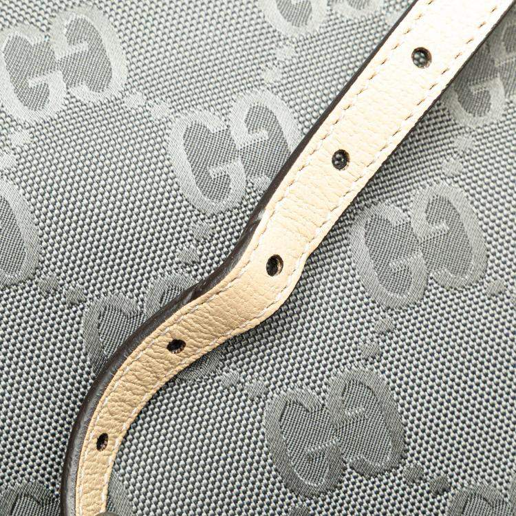 Pre Owned Gucci Grey Medium GG Nylon Off the Grid Convertible Tote