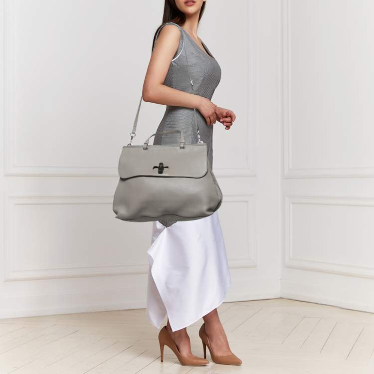 Pre Owned Gucci Grey Leather Large Bamboo Daily Top Handle Bag