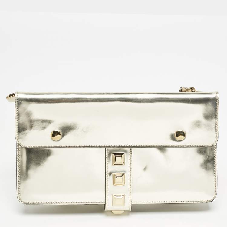 Pre Owned Gucci Gold Patent Leather Studded Wristlet Zip Clutch