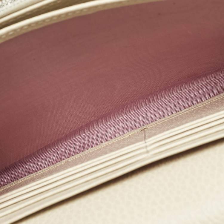 Pre Owned Gucci Off White Leather Dionysus Wallet on Chain