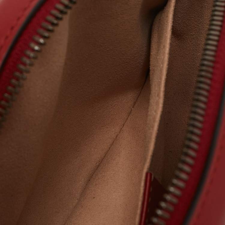 Pre Owned Gucci Red Matelassé Leather GG Marmont Belt Bag