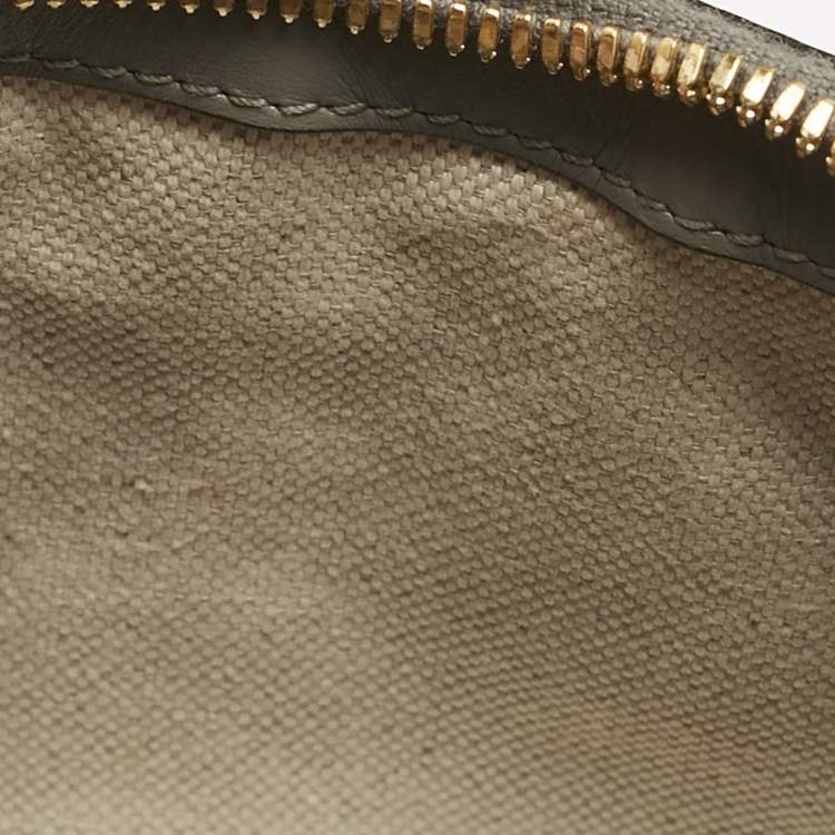 مملوكة مسبقًا Gucci Grey GG Matelasse Leather Small Shoulder Bag