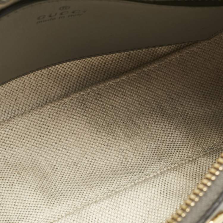 مملوكة مسبقًا Gucci Grey GG Matelasse Leather Small Shoulder Bag