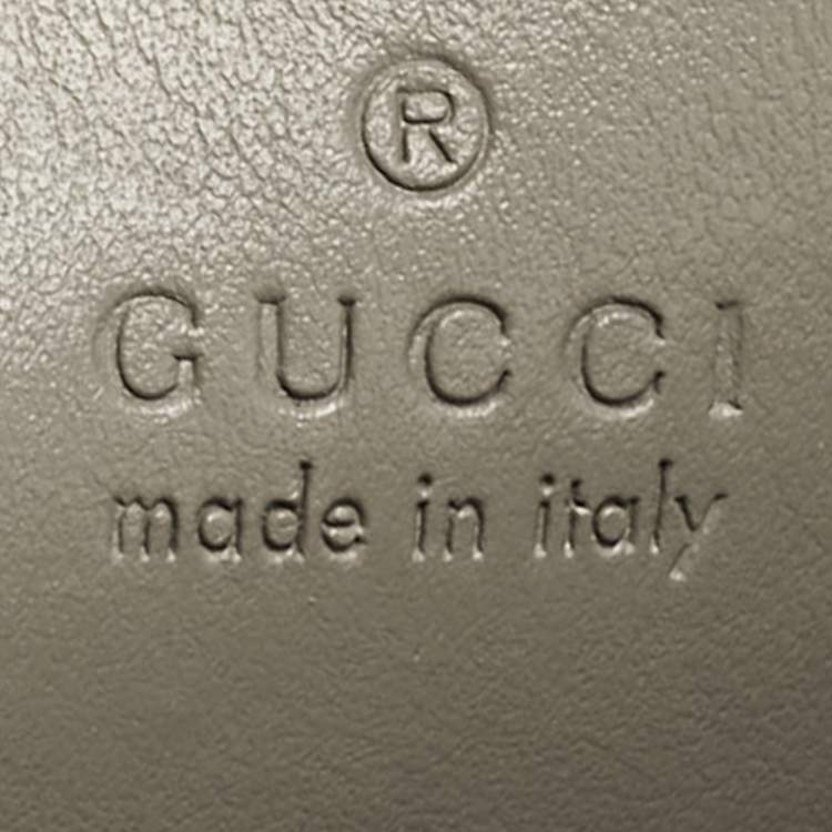 مملوكة مسبقًا Gucci Grey GG Matelasse Leather Small Shoulder Bag