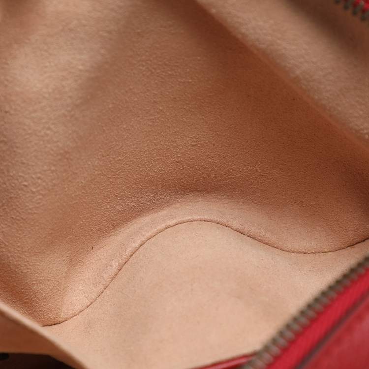 Pre Owned Gucci Red Matelassé Leather Mini GG Marmont Belt Bag