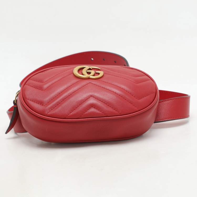 Pre Owned Gucci Red Matelassé Leather Mini GG Marmont Belt Bag