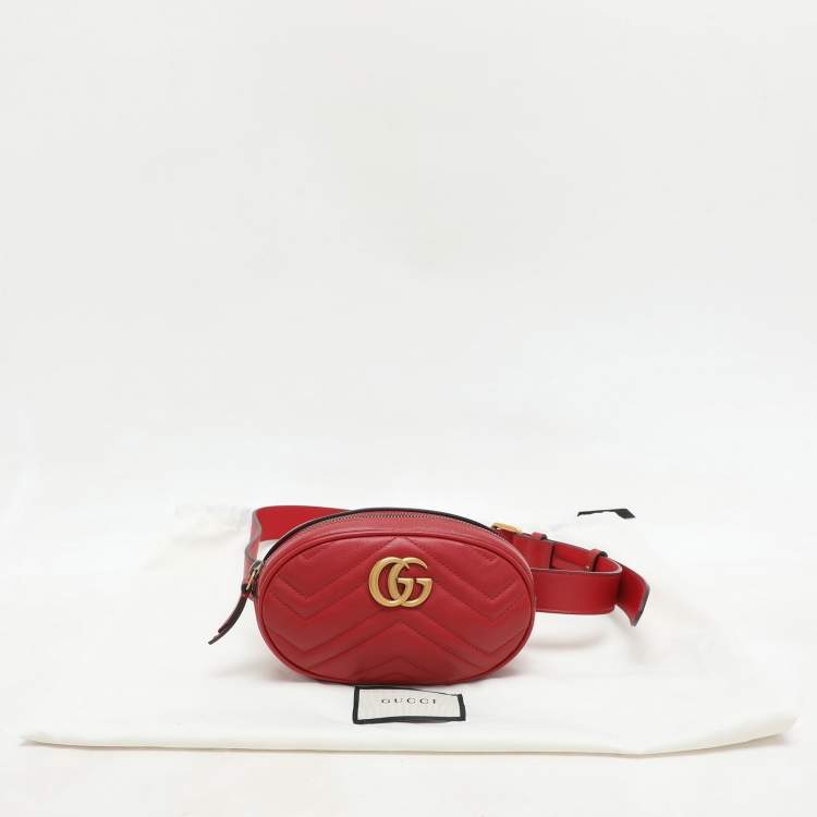 Pre Owned Gucci Red Matelassé Leather Mini GG Marmont Belt Bag