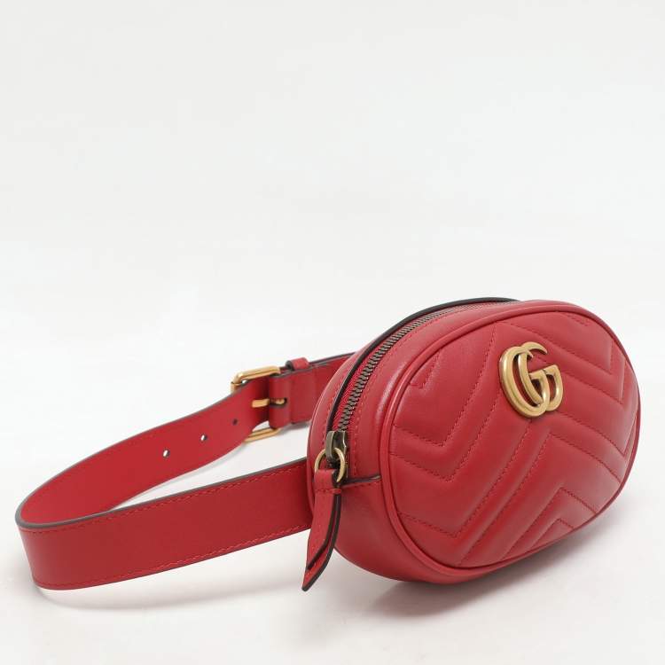 Pre Owned Gucci Red Matelassé Leather Mini GG Marmont Belt Bag
