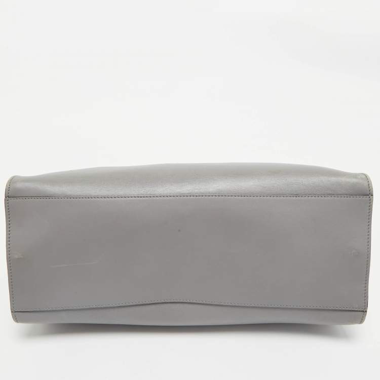Pre Owned Gucci Grey Leather Medium Nymphaea Bamboo Tote