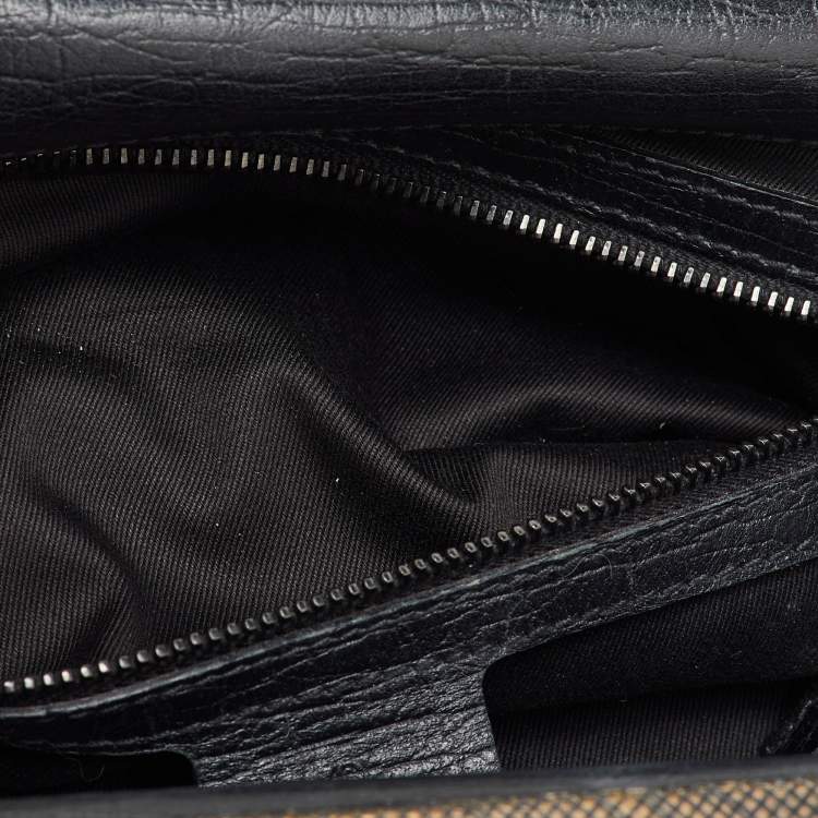 Pre Owned Gucci Black GG Canvas Wood Handle Frame Bag