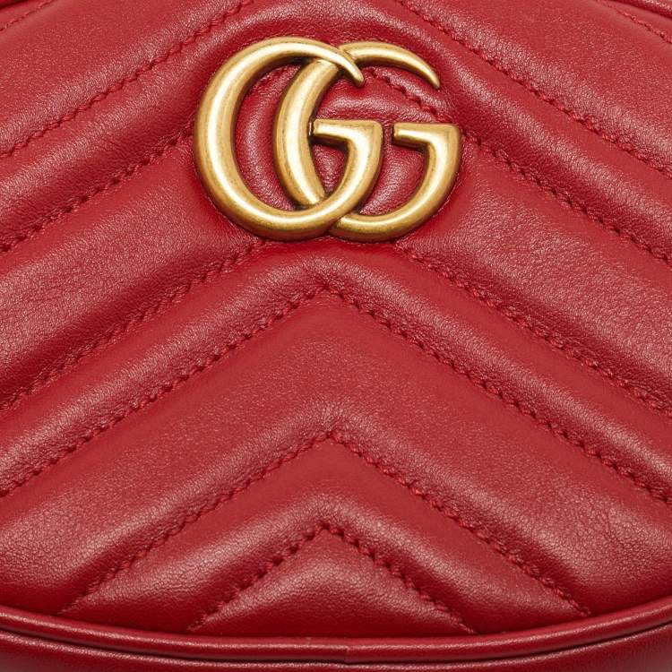 Pre Owned Gucci Red Matelassé Leather Mini GG Marmont Belt Bag