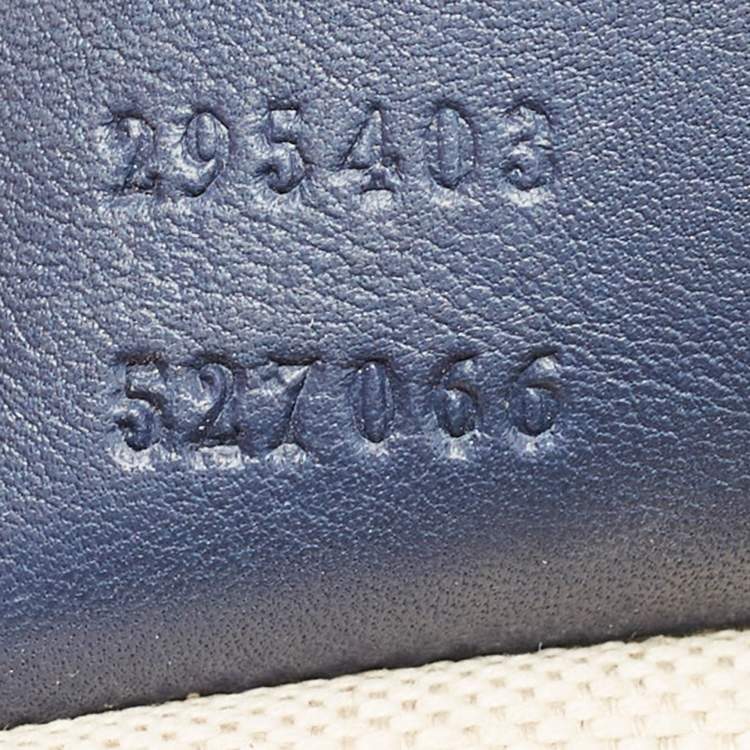 مملوكة مسبقًا Gucci Dark Blue Guccissima Leather Large Emily Chain Shoulder Bag