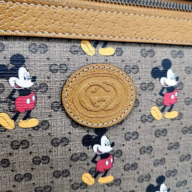 Pre Owned Gucci Brown Canvas Disney Clutch bag