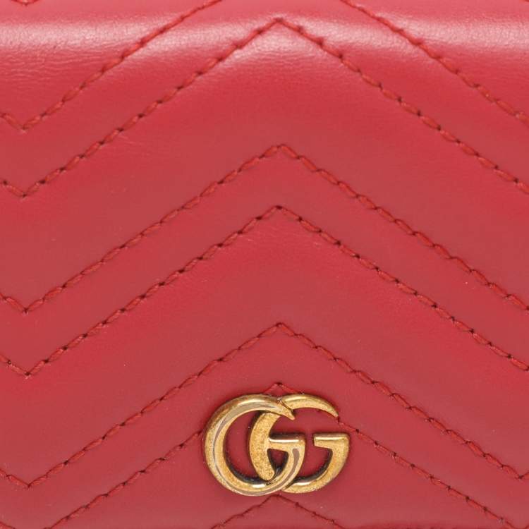 Pre Owned Gucci Red Matelasse Leather GG Marmont Card Case
