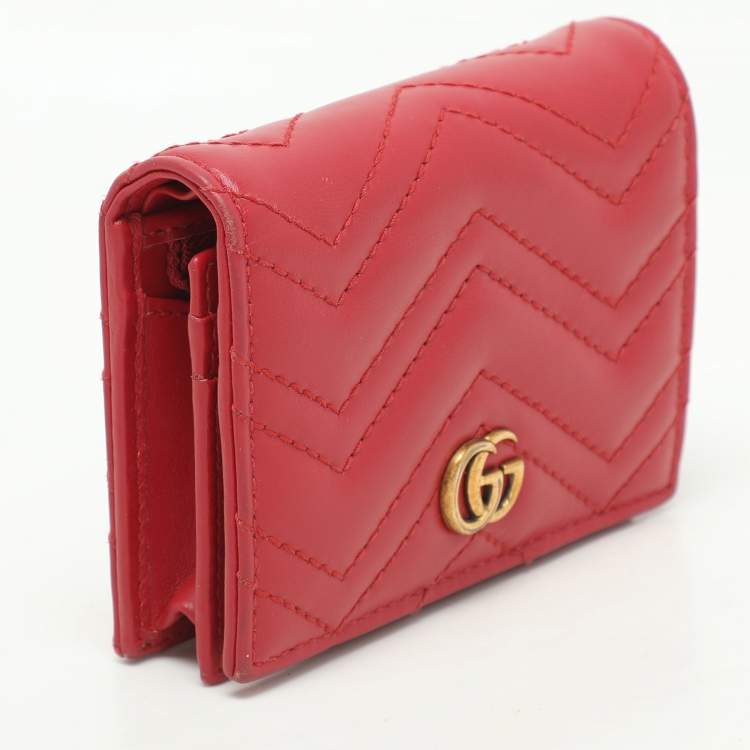 Pre Owned Gucci Red Matelasse Leather GG Marmont Card Case