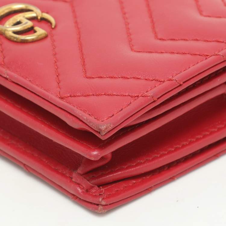 Pre Owned Gucci Red Matelasse Leather GG Marmont Card Case