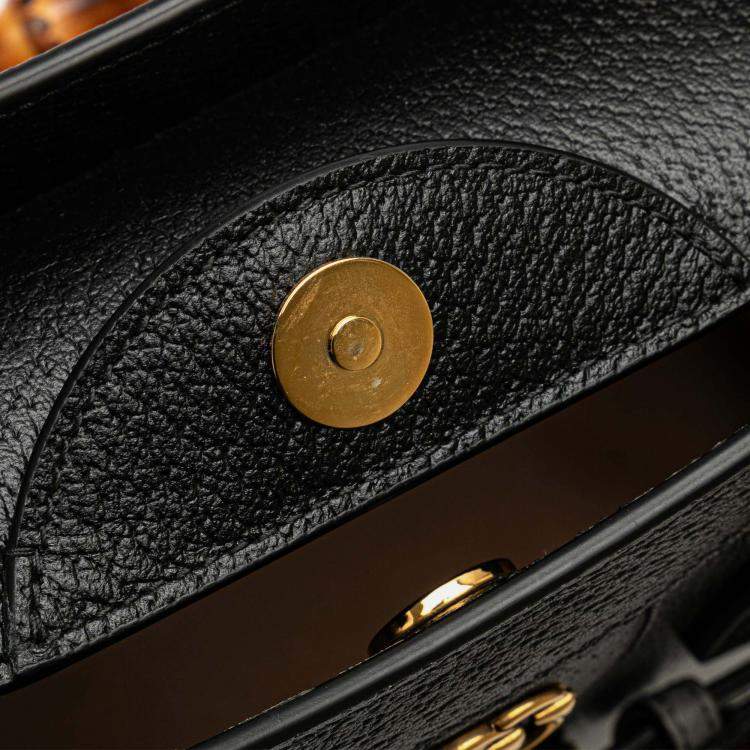Pre Owned Gucci Black Small Leather Bamboo Diana Satchel