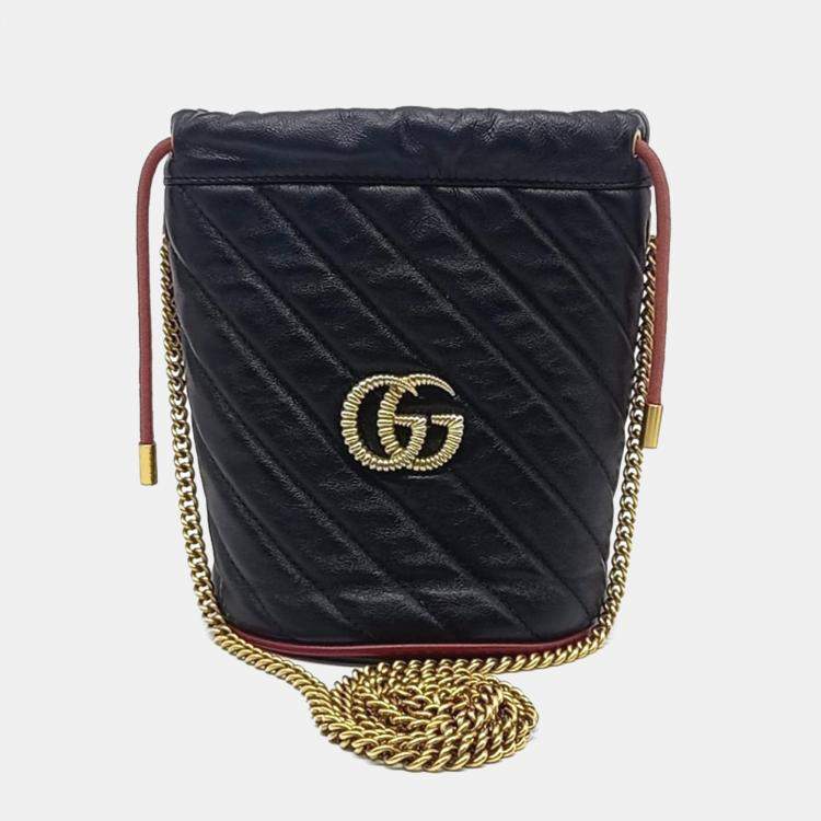 Pre Owned Gucci Black Leather Mamont Bucket Bag