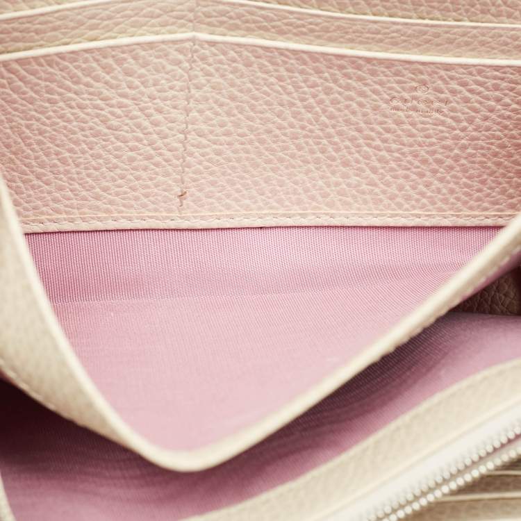 Pre Owned Gucci Off White Leather Dionysus Mini Wallet on Chain