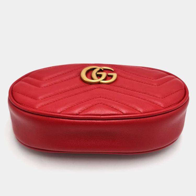 Pre Owned Gucci GG Marmont Matelasse Leather pouch bag