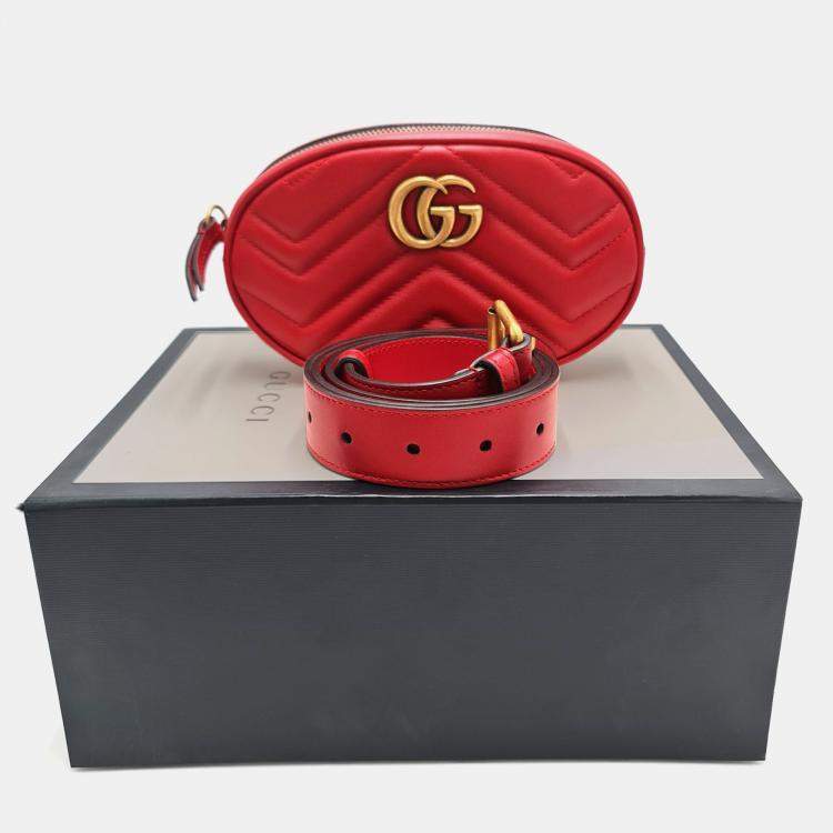 Pre Owned Gucci GG Marmont Matelasse Leather pouch bag