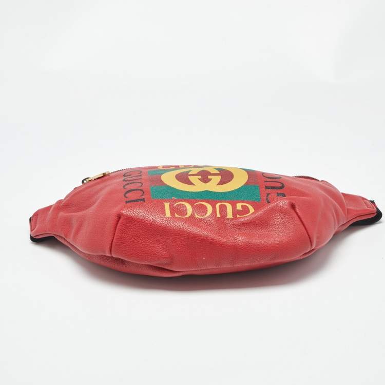 Pre Owned Gucci Red Leather Logo Web Belt Bag