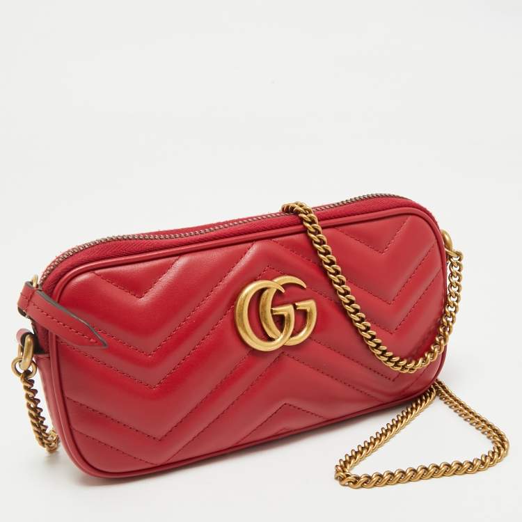 Pre Owned Gucci Red Matelassé Leather GG Marmont Zip Around Wallet On Chain