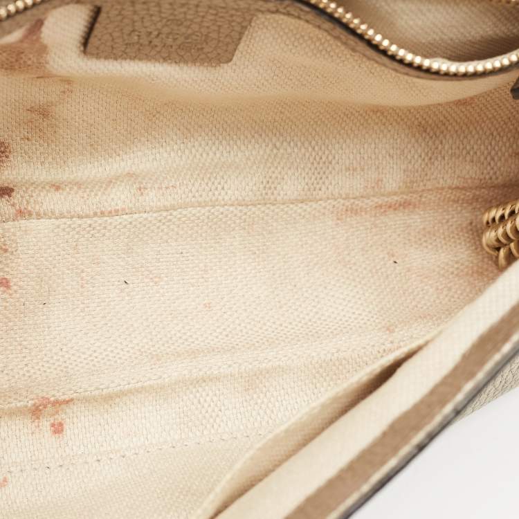 Pre Owned Gucci Beige Leather Soho Flap Chain Shoulder Bag
