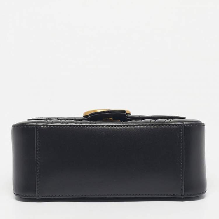 Pre Owned Gucci Black Matelassé Leather Mini GG Marmont Top Handle Bag