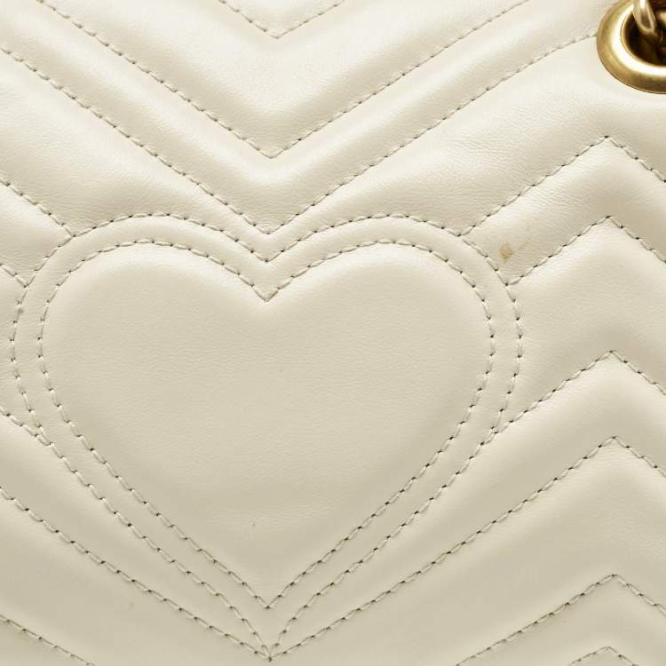 Pre Owned Gucci Off White Matelassé Leather Mini GG Marmont Shoulder Bag