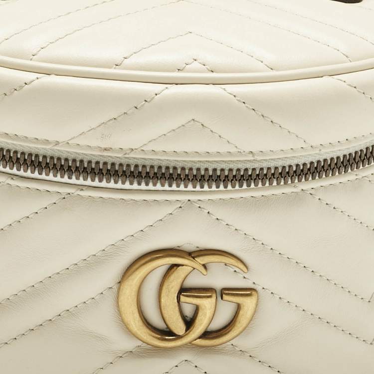 Pre Owned Gucci Off White Matelassé Leather GG Marmont Vanity Case Backpack