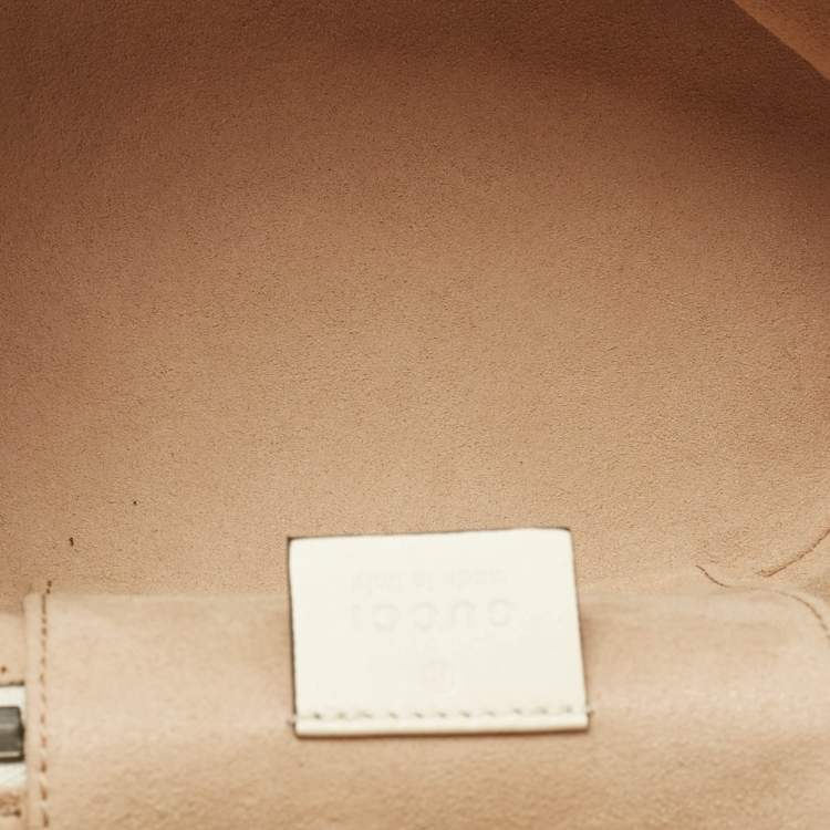 Pre Owned Gucci Off White Matelassé Leather GG Marmont Vanity Case Backpack