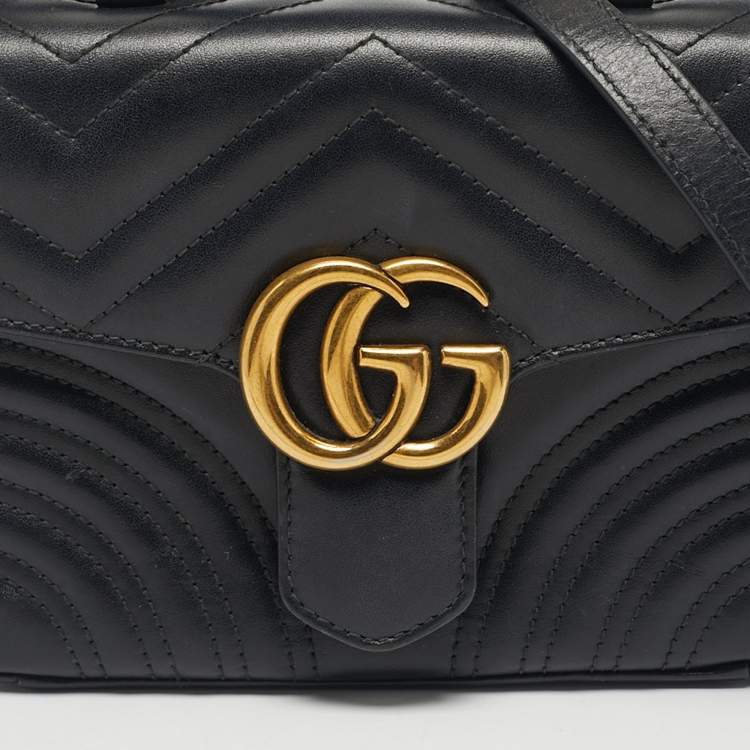 Pre Owned Gucci Black Matelasse Leather Mini GG Marmont Top Handle Bag