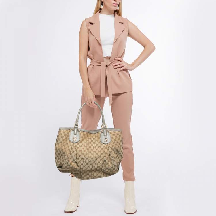 Pre Owned Gucci Grey/Beige GG Canvas and Leather Large Scarlett Stud Tote