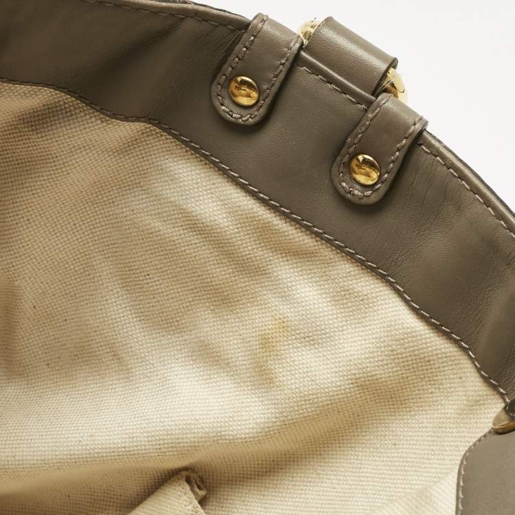 Pre Owned Gucci Grey/Beige GG Canvas and Leather Large Scarlett Stud Tote