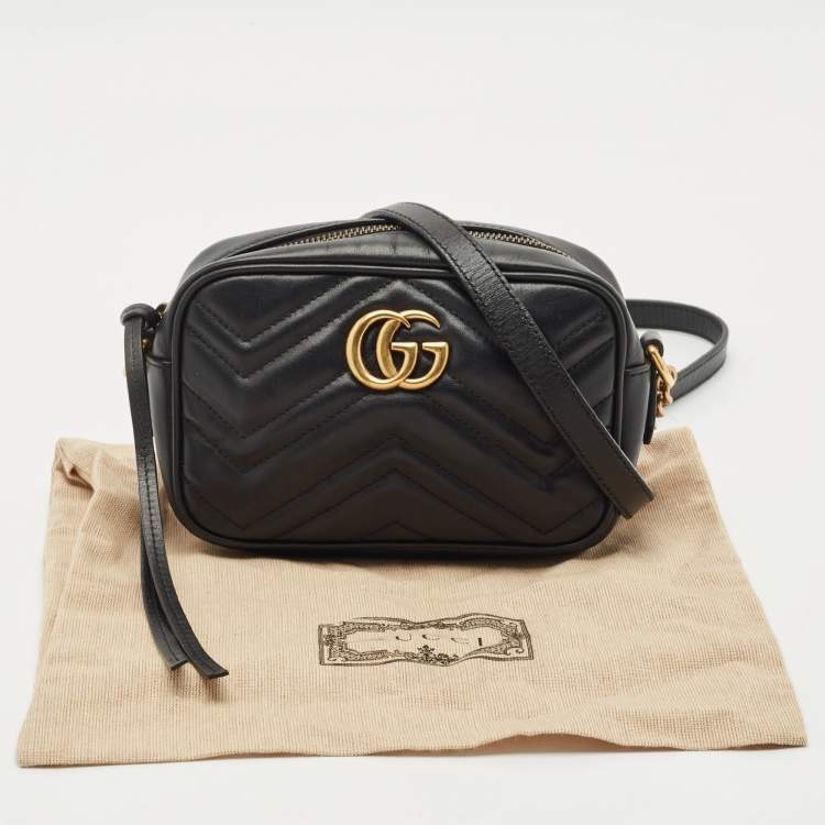 Pre Owned Gucci Black Matelassé Leather GG Marmont Mini Camera Bag