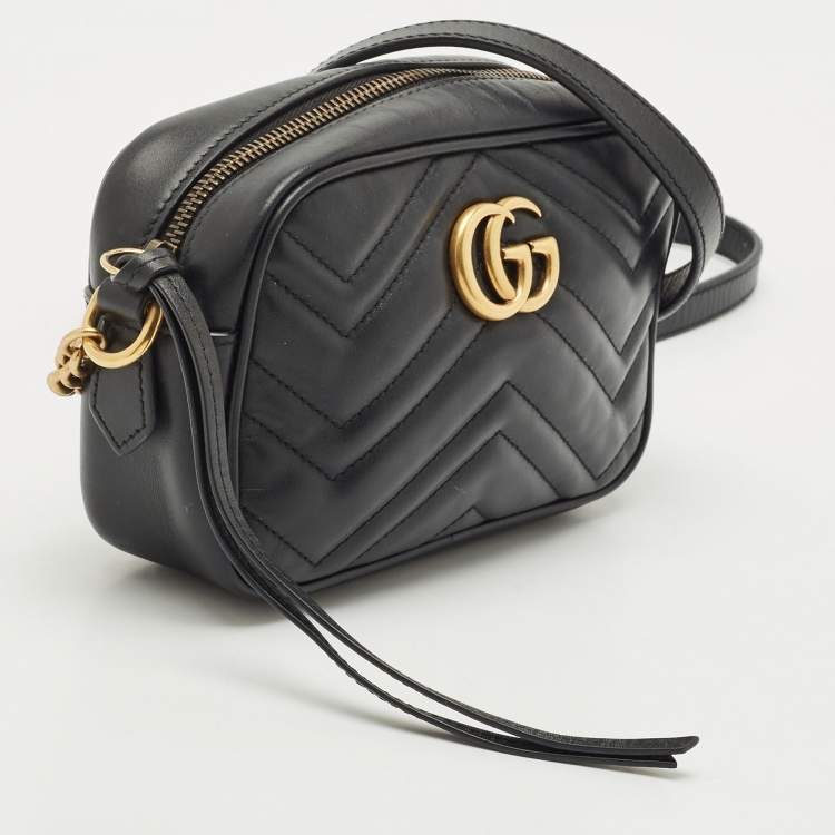 Pre Owned Gucci Black Matelassé Leather GG Marmont Mini Camera Bag
