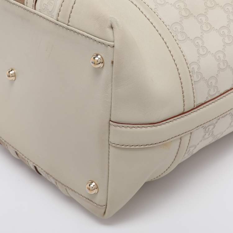Pre Owned Gucci Off White Guccissima Leather Small Treasure Boston Bag