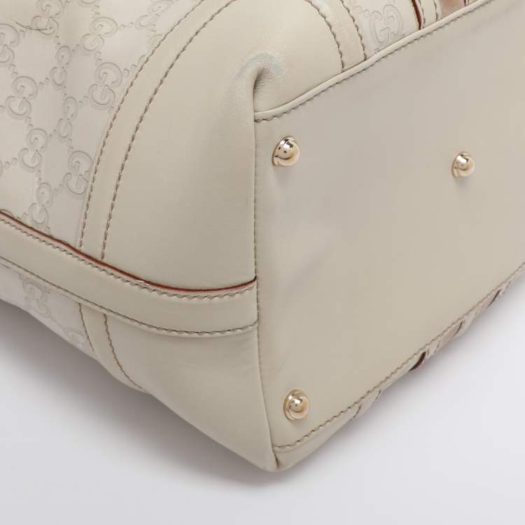 Pre Owned Gucci Off White Guccissima Leather Small Treasure Boston Bag