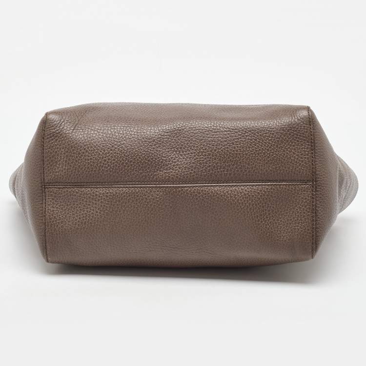 مملوكة مسبقًا Gucci Grey Leather Small Swing Tote