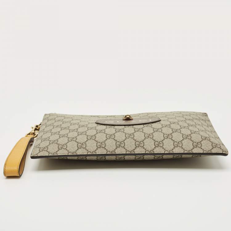 Pre Owned Gucci Beige/Mustard GG Supreme Canvas and Leather Tiger Head  Wristlet Pouch