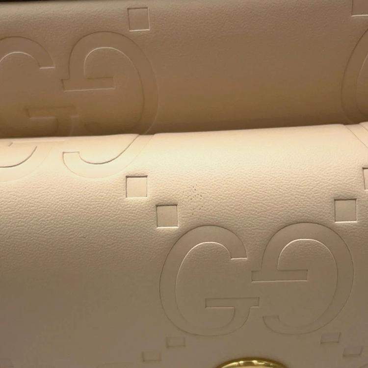 Pre Owned Gucci GG Super Mini Beige Leather Chain Shoulder Bag