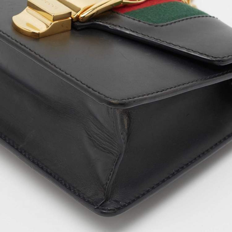 Pre Owned Gucci Black Leather Mini Web Chain Sylvie Shoulder Bag