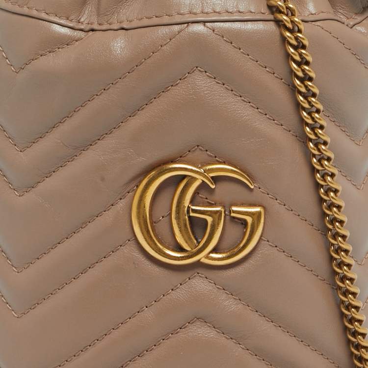 Pre Owned Gucci Mauve Matelassé Leather Mini GG Marmont Bucket Bag