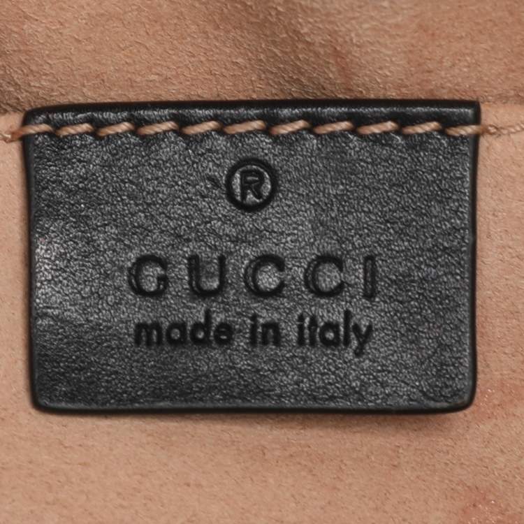 Pre Owned Gucci Black Matelassé Leather GG Marmont Belt Bag