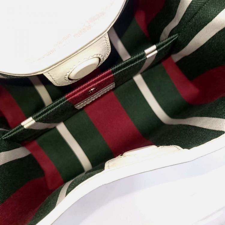 Pre Owned Gucci Beige Leather and PVC GG Emblem Small Bucket Bag
