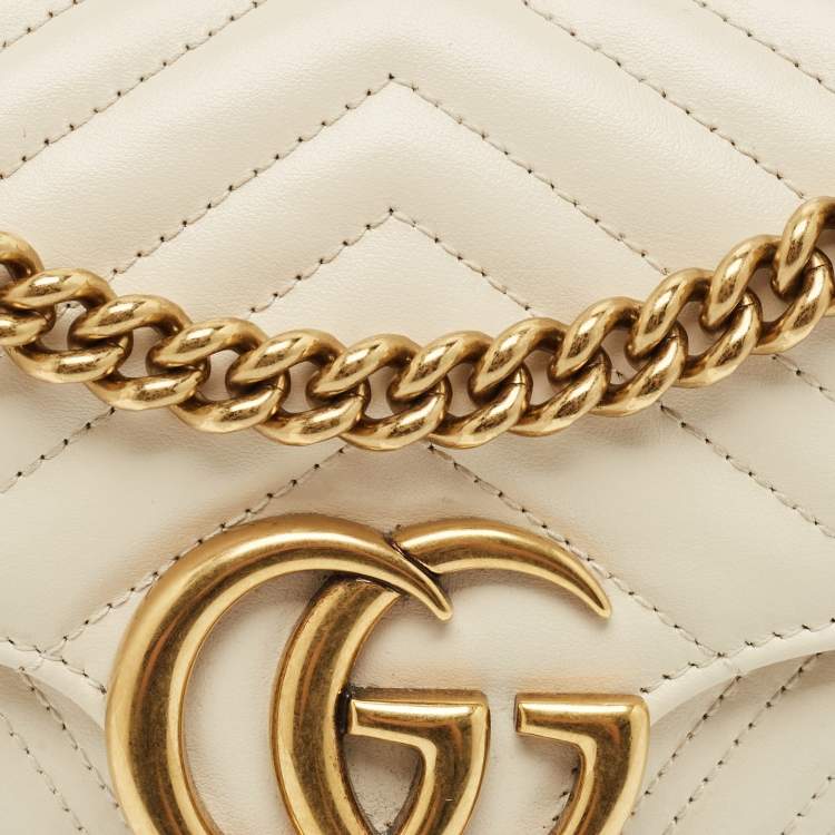 Pre Owned Gucci Off White Matelassé Leather Medium GG Marmont Shoulder Bag