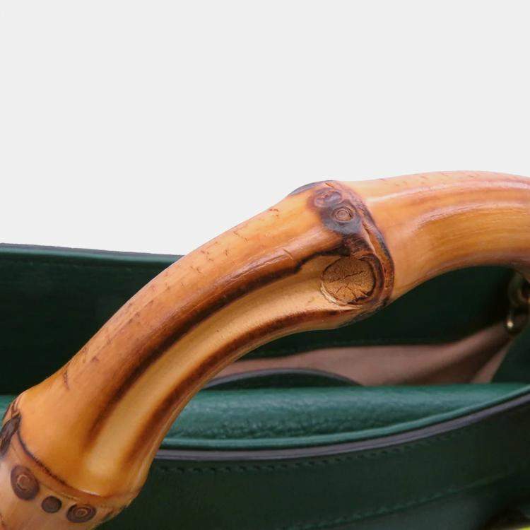 Pre Owned Gucci Diana Small Green Leather Handbag