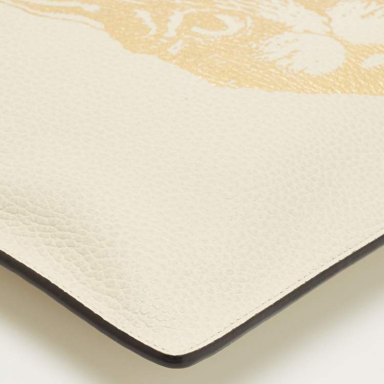 Pre Owned Gucci Ivory Leather Garden Cat Zip Pouch