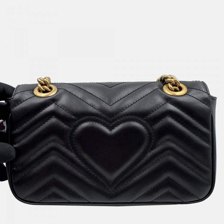 Pre Owned Gucci Black Matelasse Leather Mini GG Marmont Flap Shoulder Bag